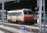 SNCF Lok 26142  Sybic , nach verrichteter Arbeit, ist abgebügelt und abgestellt in Basel am 30.07.07 um 14 Uhr 40.