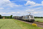 437 025 mit einem Kohlezug am 22.05.2018 bei Rohrsen.