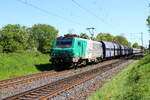 Deutschland 
Lok 37045 von Hexafret zieht einem Güterzug in Broicherseite 
29/4/2026
