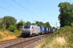 Deutschaland
Lok 37001 von Hexafret zieht einem Trailerzug in Kaarst Broicherseite
29/7/2026