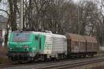FRET 437022 am 4.12.11 mit dem an diesen Tag sehr kurzen Papierzug bei der Durchfahrt durch Ratingen-Lintorf.