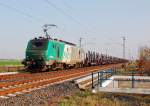 Hab ich doch auch mal ein FRET'chen erwischt, um genau zu sein die 437009 mit einem Stahlzug am Hacken in Richtung Neuss. Hier auf der Brcke ber die K33 bei Allerheiligen am 23.3.2012