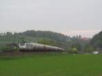 37030 von Akiem ist am 06. Mai 2013 mit einem GATX-Kesselzug bei Kronach in Richtung Ludwigsstadt unterwegs.