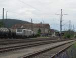 37 024 von Akiem durchfhrt am 25. Juni 2013 solo den Bahnhof Kronach in Richtung Saalfeld.