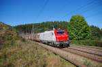 37 531 Captrain ist am 29.09.2013 mit einem H-Wagenzug bei Steinbach am Wald gen Sden unterwegs. 