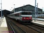 Die BB15032 steht abfahrbereit mit dem Corail-Intercit12325 nach Maubeuge (ab14:37) im Pariser Nordbahnhof.