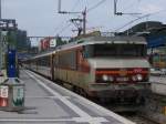 In Luxembourg Gare steht ein EC nach Zürich abfahrtbereit. Der abfahrzeit war 16.10 und ich vermute, dass es sich hier um EC Iris handelt, bin mir aber nicht sicher. 09.08.2009