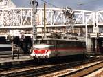 16027 auf Bahnhof Paris Nord in Mai 2000.