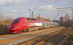 Thalys 4343 von Dortmund nach Paris am 27.01.2018  in Dortmund (im Hintergrnd der Dortmunder U-Turm).