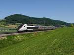 Der TGV Lyria 4410 nach Paris am 27.05.2017 unterwegs bei Frick.