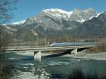 TGV POS Lyria Paris-Est-Chur am 09.02.08 auf der Rheinbrcke bei Bad Ragaz