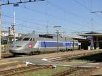 TGV Atlantique Milano-Paris GDL beim Halt in Novara am 04.08.2011