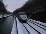 Winter in Arzviller:  SNCF TGV-R unterwegs als Zug TGV5442 von Bordeaux-St.Jean nach Strasbourg.