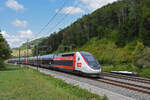 TGV Lyria 4729 fährt am 28.08.2022 Richtung Bahnhof Gelterkinden.