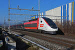 TGV Lyria 4718 fährt Richtung Bahnhof Itingen.