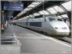 Abfahrbereiter TGV nach Paris Gare de Lyon in Zrich HB inklusive Zugzielanzeiger (ohne Fehler und ohne Versptung!!) Das war mein Beitrag zum leidigen Thema Zugzielanzeiger.