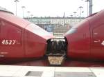 Die Kupplung 2er Thalys im Bahnhof Paris Gare du Nord.
