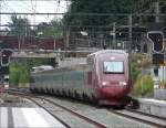 Hier noch einer der unzhligen Thalys PBKA am 12.07.08 auf der Strecke Lttich-Kln, bei der Durchfahrt des Bahnhofs von Welkenraedt. (Jeanny)(Video ID 4666 vorhanden)