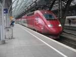 Kln Hbf: abfahrtbereiter Thalys THA9460 am 14.05.2005 (18.10 Uhr) zur Weiterfahrt nach Paris ber Aachen.