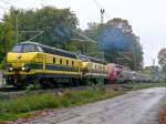 Mit viel Dampfausstoss und typischem Dieselsound ziehen 6313 und 6324 den in Panne gefallenen Thalys 4341 den Ronheider Berg hoch zurck in Richtung Belgien. Aufgenommen am 16/10/2010.