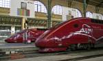 Zwei Generationen Thalys-TGV, Paris Gare du Nord, 07.05.2011.