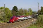 Der Werbe-Thalys 4322, welcher von Jean Paul Gaultier gestaltet wurde am 04.05.2013 in Eschweiler Hbf.