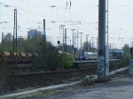 Der Thalys nach Paris nord wartet in Kln Gleis 8 auf seine Abfahrt der Zug hat bereits etwas versptung weil der BGS erst noch einen Betrunkenen aus dem Zug geholt hat.