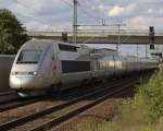 TGV POS 4413 von Frankfurt(M) Hbf nach Paris Est bei der Fahrt durch Limburgerhof.