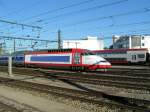 Zugende des einfahrenden TGV 507 aus Paris im Bahnhof Luxemburg.