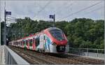 Die beiden SNCF Coradia Polyvalent r�gional Z 31503 und 31517 in L�man Express Farben sind als RL4 23134 auf dem Weg nach Annemasse und fahren �ber die 166 Meter lange Jonction Br�cke.