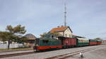 Diesellok Nord-351 mit dem Zug St.Valery-Ville12:20-Cayeux12:50 Uhr.
Cayeux-sur-Mer ist der Endpunkt des weniger befahrenen östlichen Streckenastes der Chemin-de-Fer-de-la-Baie-de-Somme (CFBS).
26.03.2016 Cayeux-sur-Mer