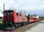 SGLM-Lok T7 vor dem abfahrtbereiten Zug, der um 17:00 Uhr La Mure verlsst, um nach St-Georges-de-Commiers zu fahren.
29.08. 2007
