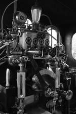 Train Thur Doller Alsace - Vorbildliche Ordnung und Sauberkeit auf dem Führerstand der Mallet  Cirey No.