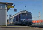 In Strasbourg und wohl auch bald am Ende ihrer Dienstzeit angekommen ist die SNCF Diesellok  BB 67599  mit ihrem TER 831811 von Saint-Dié-des Vosges.