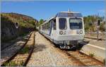 Der aus einem Dieseltreibwagen X 97050 und einem Steuerwagen XR 9700 gebildete Regionalzug 302 der U Caminu di Ferru di a Corsica - Chemin de Fer de la Corse erreicht von Calvi kommend sein Ziel Lisula Rossa / Ile Rousse und wird nach einer kurzer Wendezeit nach Calvi zur�ckfahren. Wie auf der Hinfahrt, so ist auch auf der R�ckfahrt der Zug �beraus gut besetzt. 

23. September 2026 