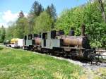 F - Mer de Glace - Im Bahnhofsareal von Chamonix abgestellt die Dampfloks Nr.8 und Nr.7 sowie einige Gterwagen am 23.05.2010