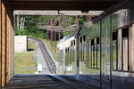 In einem modernen Bahnhof startet sie, dann geht es steil hinauf zum Puy de Dome.