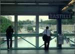 Archiv: Ausblick auf den Canal Saint-Martin in der Pariser Metrostation  Bastille .