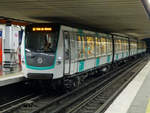 Metro Paris Linie M9 nach Pont de Sevres in Miromesnil, 14.10.2018.