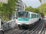 Paris Metro - Zug 301 unterwegs am 17.10.2009