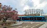 Tram Besançon__Tw am Quai Veil-Picard nahe der Haltestelle 'Canot' am Doubs-Ufer.__03-2025