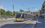 Doch zur�ck in die Gegenwart: Ein Citadis 302 Tram ist auf der Linie 1 auf der Fahrt von H�pital Pasteur nach Hernri Sappia und n�hert sich der Haltestelle Op�ra-Vielle Ville. 

18. September 2026