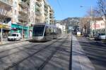 Nice / Nizza Lignes d'Azur SL T1 (Alstom Citadis-302 11) Boulevard de Gorbella am 11.