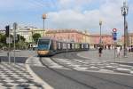 Nice / Nizza Lignes d'Azur SL T1 (Alstom Citadis-402 15) Place Masséna am 23.