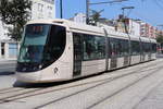 Hier sieht man schön eine Straßenbahn des Types Citadis der Stadt Le Havre in der Normandie.