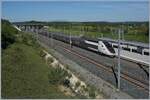 Ein Lyria TGV (Rame 4714) von Paris Gare de Lyon kommend, verl�sst nach einem kurzen Halt den Bahnhof Belfort- Montb�liard TGV und f�hrt nun in Richtung Mulhouse weiter.