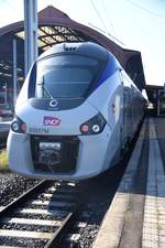 STRASBOURG (Grand Est/Département Bas Rhin), 15.10.2017, Wagen 83557M des Unternehmens TER (= Transport express régional) Alsace im Bahnhof