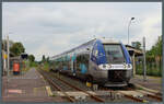 Der B 82650 der SNCF legt am 06.05.2026 im Bahnhof Pontonson-Mont Saint Michel einen kurzen Halt ein.
