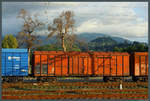 Geschlossener Güterwagen 2461 5882 der Georgischen Eisenbahn in Batumi.