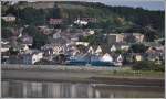 Der 10.44 Llandudno - Manchester Picadilly bei Deganwy ist ein Triebzug von Arriva der BR175.